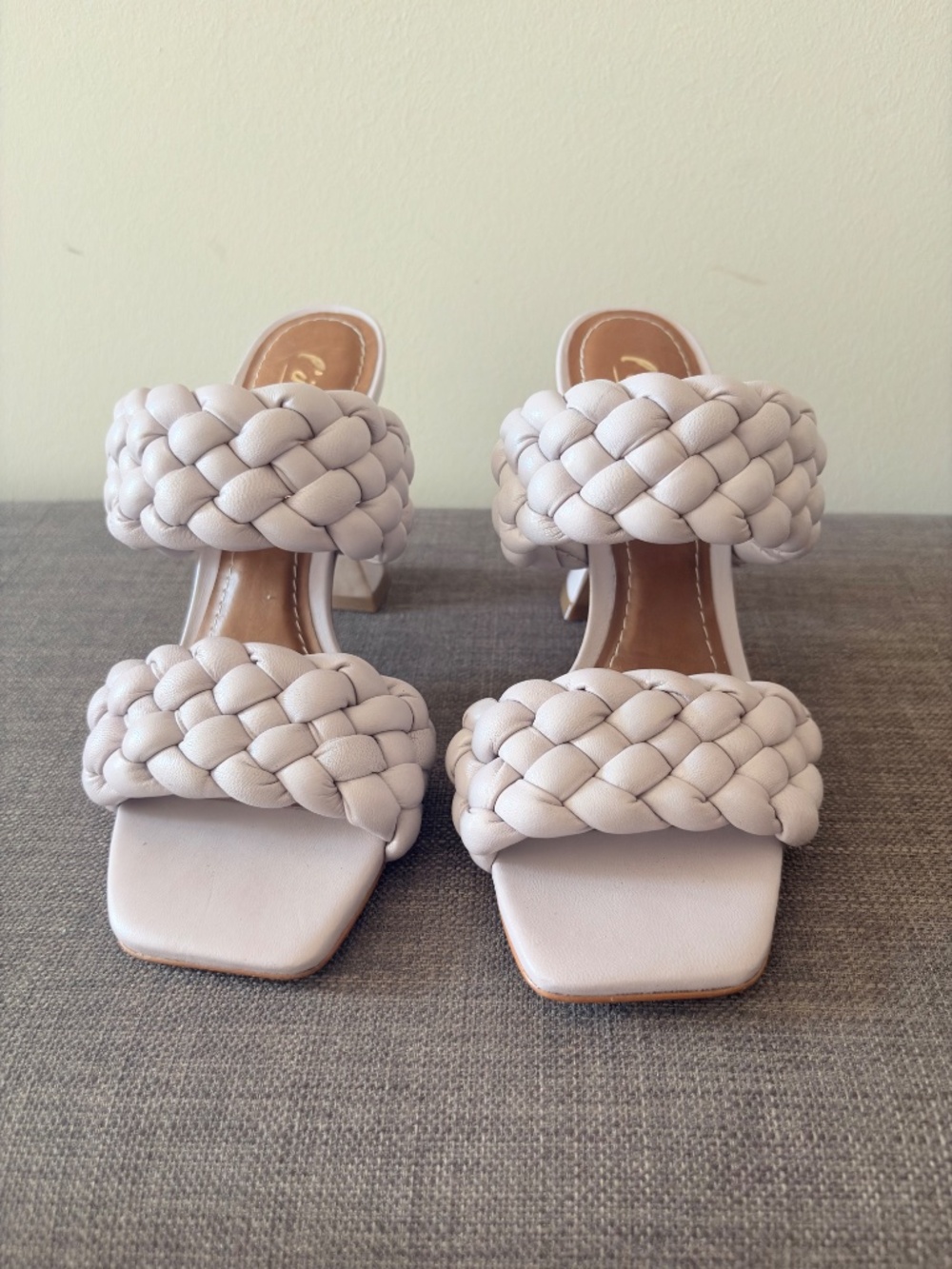 L'INTERVALLE Braided Double-Strap Heeled Sandals in Light Beige - Picture 2 of 8